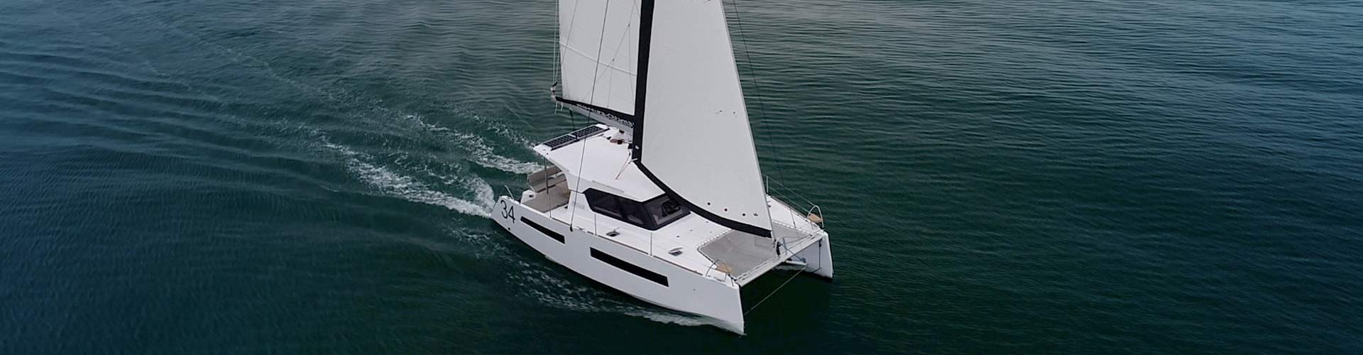 Catamaran hybride de 30 à 40 pieds
